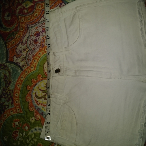 High Waisted Denim White Short - Picture 14 of 14